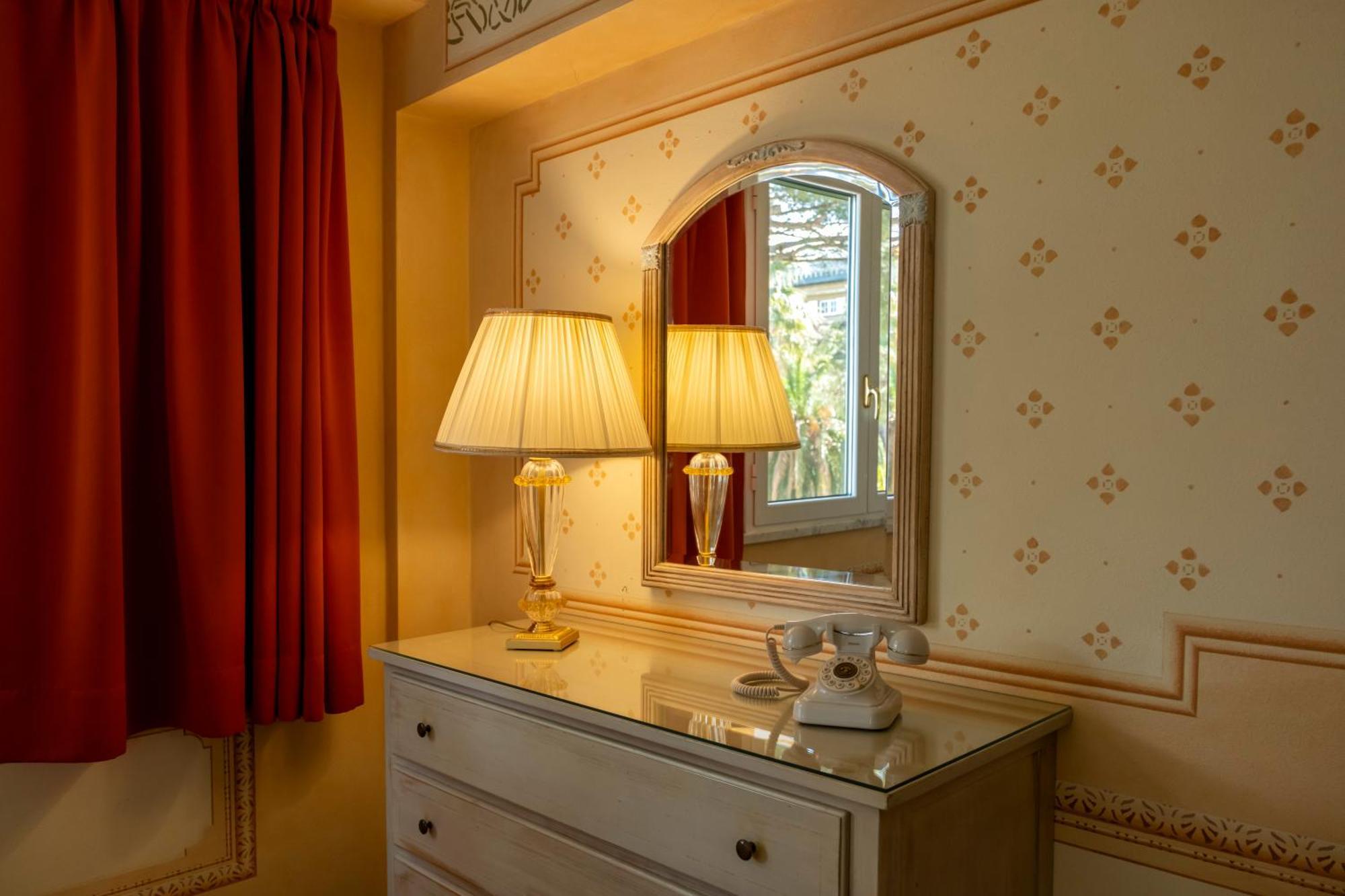 Suite Hotel Nettuno Sestri Levante Exterior foto