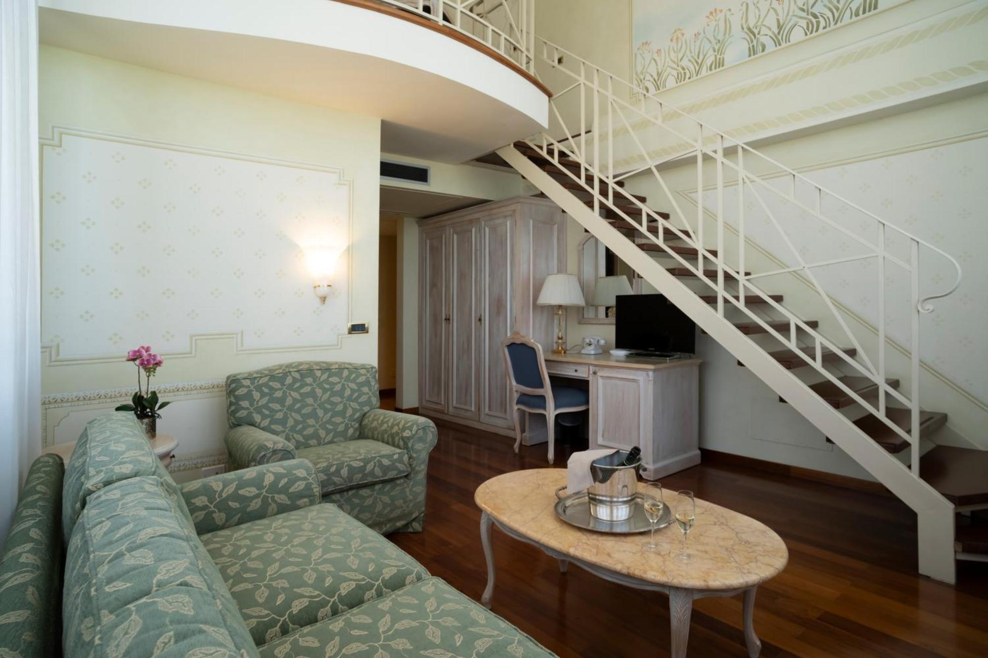 Suite Hotel Nettuno Sestri Levante Exterior foto